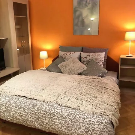 Orchidej U Vridla *